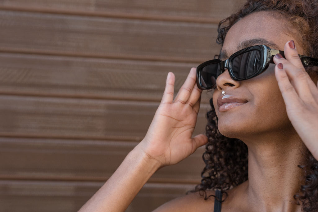 How to Match Sunglasses With Your Personal Style